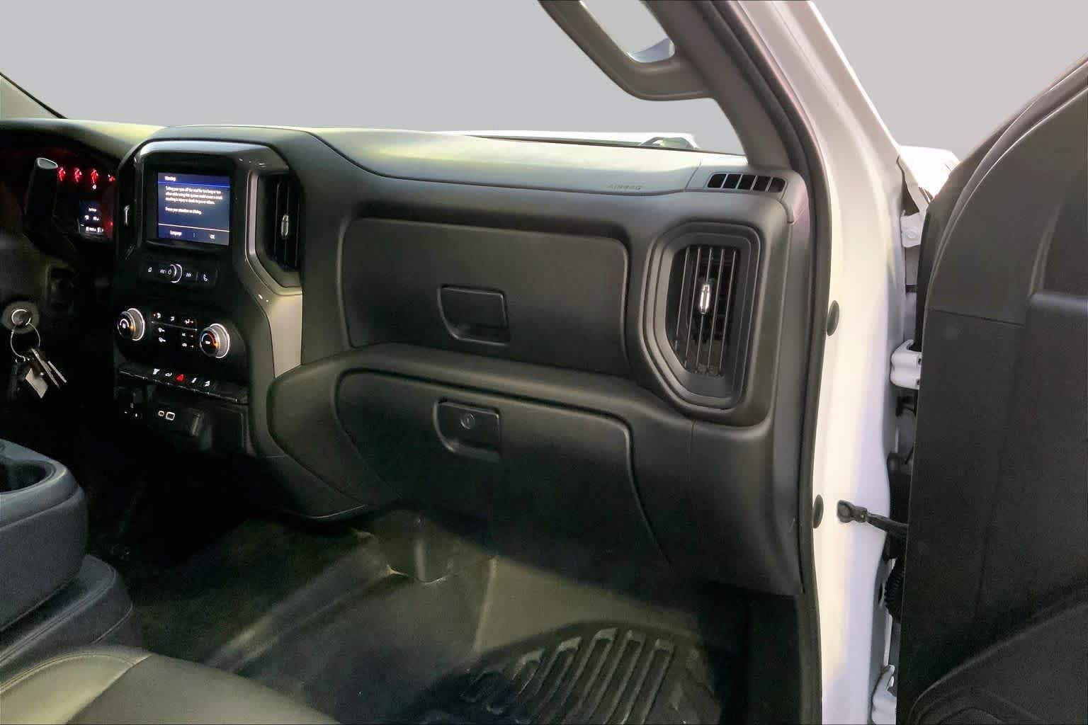 Used 2022 GMC Sierra 2500 Pro w/ Convenience Package AWD/4WD image 16