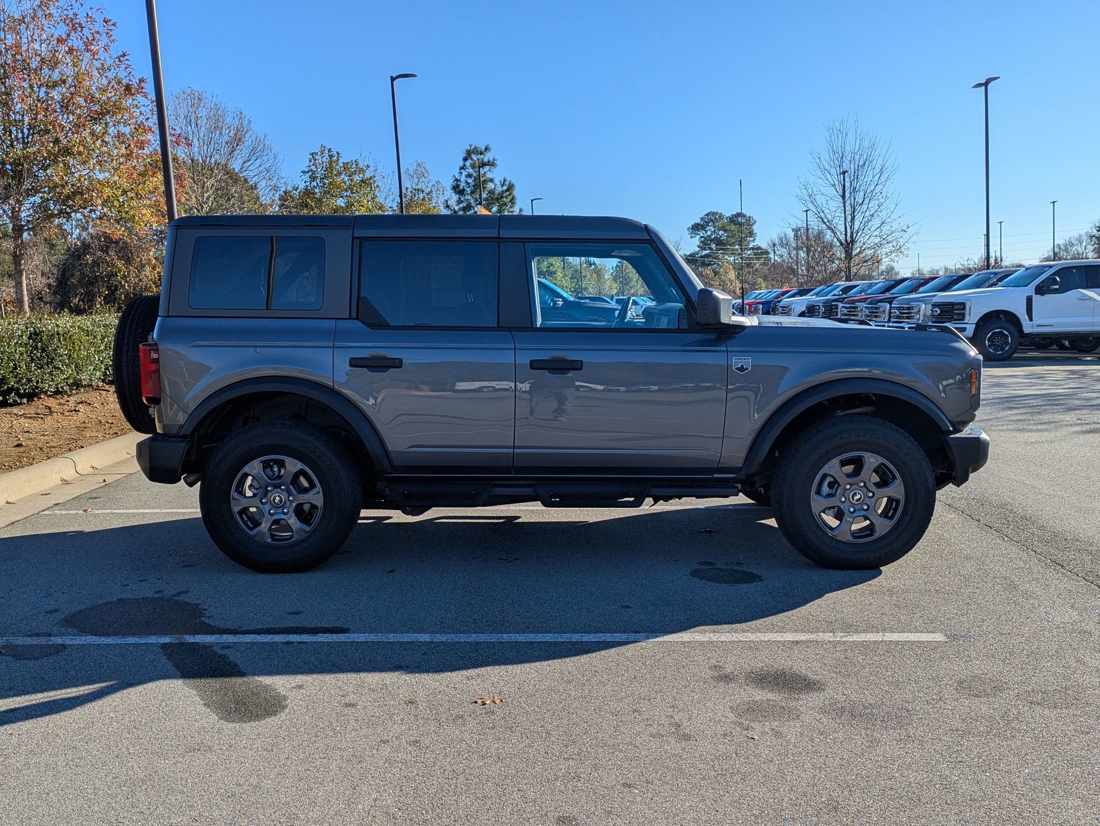 Certified 2023 Ford Bronco Big Bend image 3