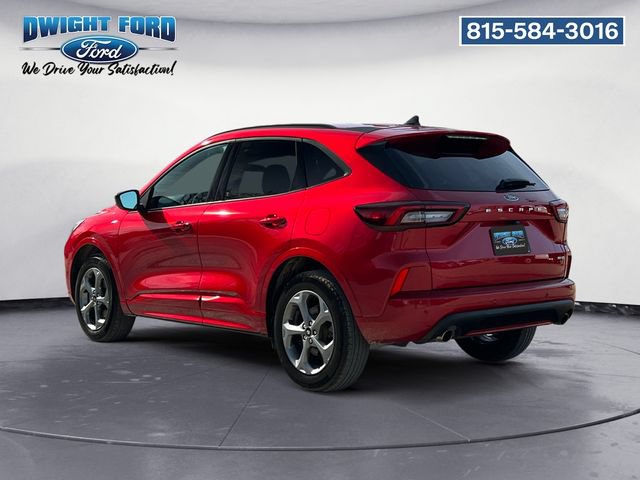 Certified 2024 Ford Escape ST-Line w/ Tech Pack #1 AWD/4WD image 3