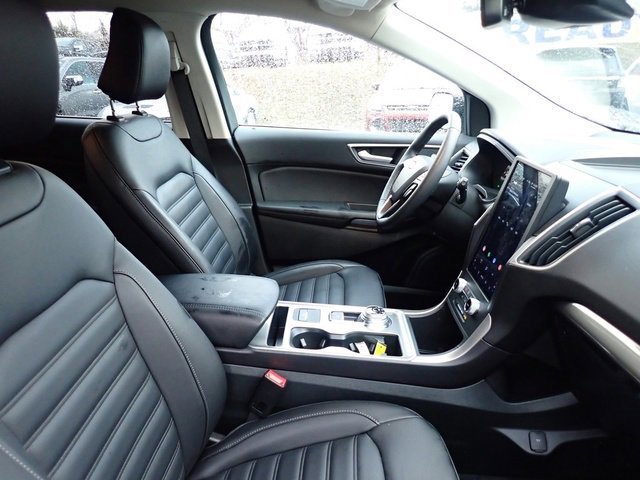 Certified 2024 Ford Edge SEL w/ Convenience Package image 11