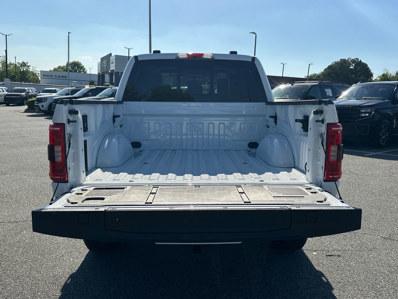 Certified 2022 Ford F150 XLT w/ Equipment Group 302A High AWD/4WD image 18