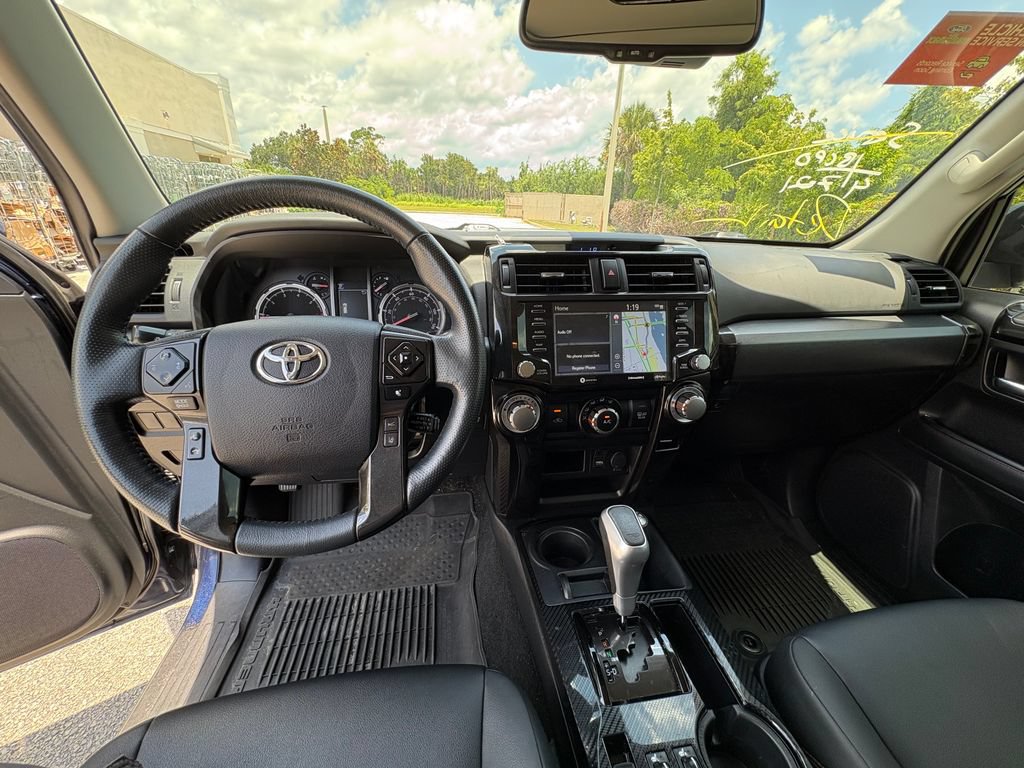 Used 2024 Toyota 4Runner TRD Off-Road Premium w/ Moonroof Package AWD/4WD image 7
