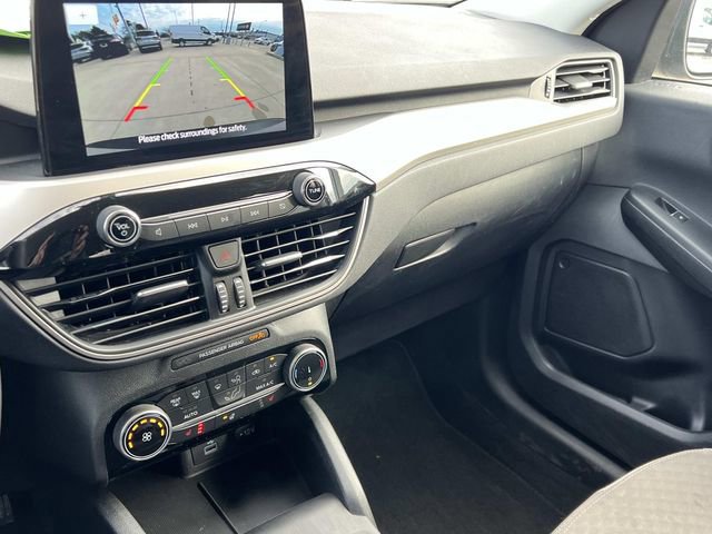 Certified 2022 Ford Escape SE w/ Cold Weather Package image 4