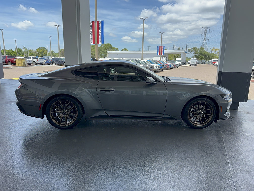 Certified 2024 Ford Mustang Premium RWD image 5