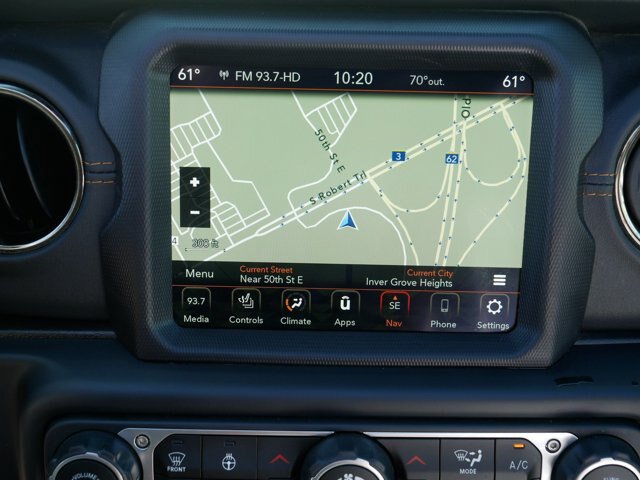 Used 2021 Jeep Wrangler Unlimited Sahara AWD/4WD image 32