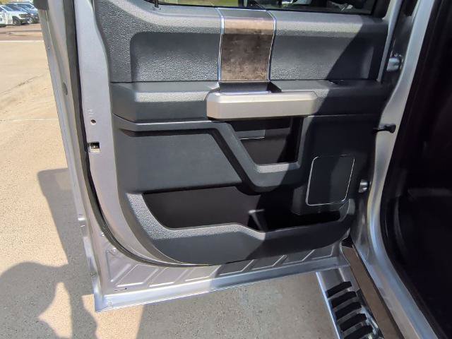 Certified 2022 Ford F350 Lariat w/ Lariat Value Package AWD/4WD image 19