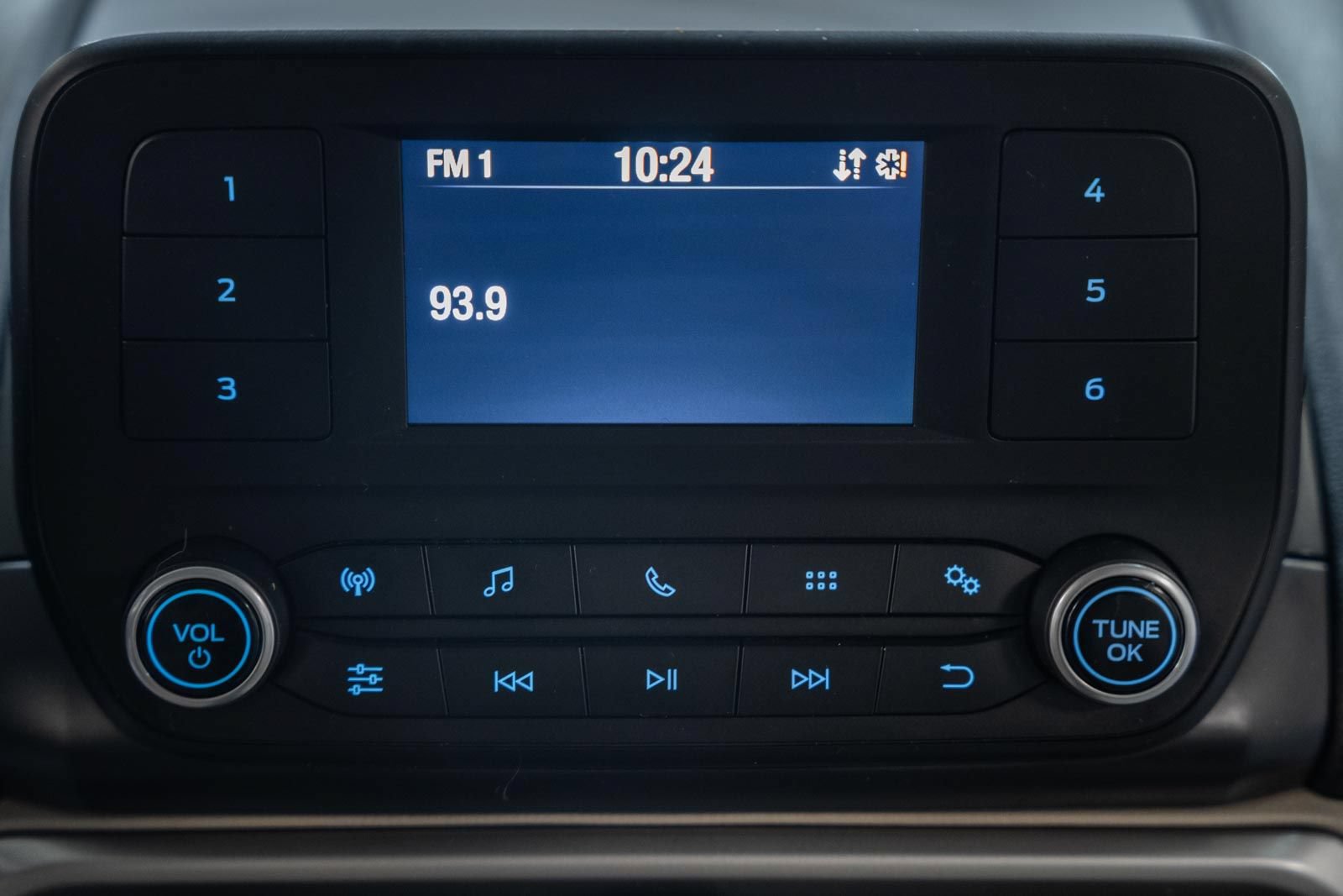 Certified 2021 Ford EcoSport S FWD image 17