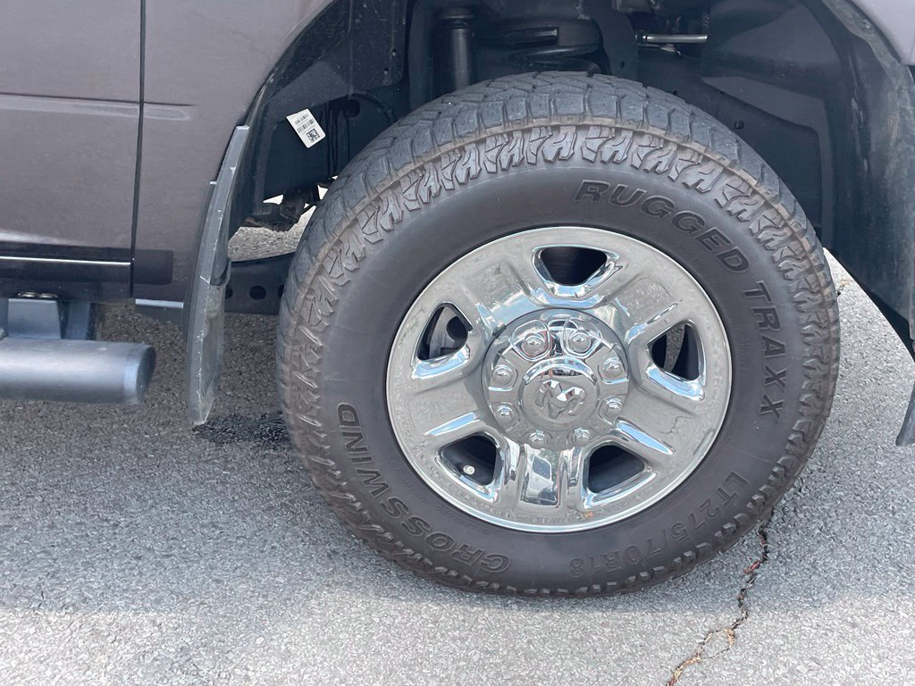 Used 2025 RAM 2500 Tradesman AWD/4WD image 32