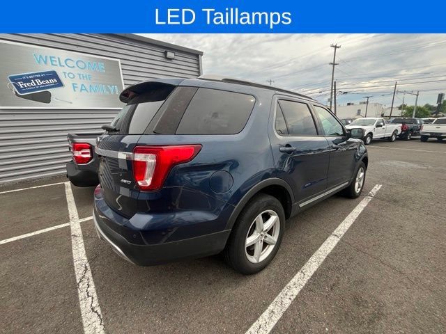Certified 2017 Ford Explorer XLT w/ Equipment Group 201A AWD/4WD image 5