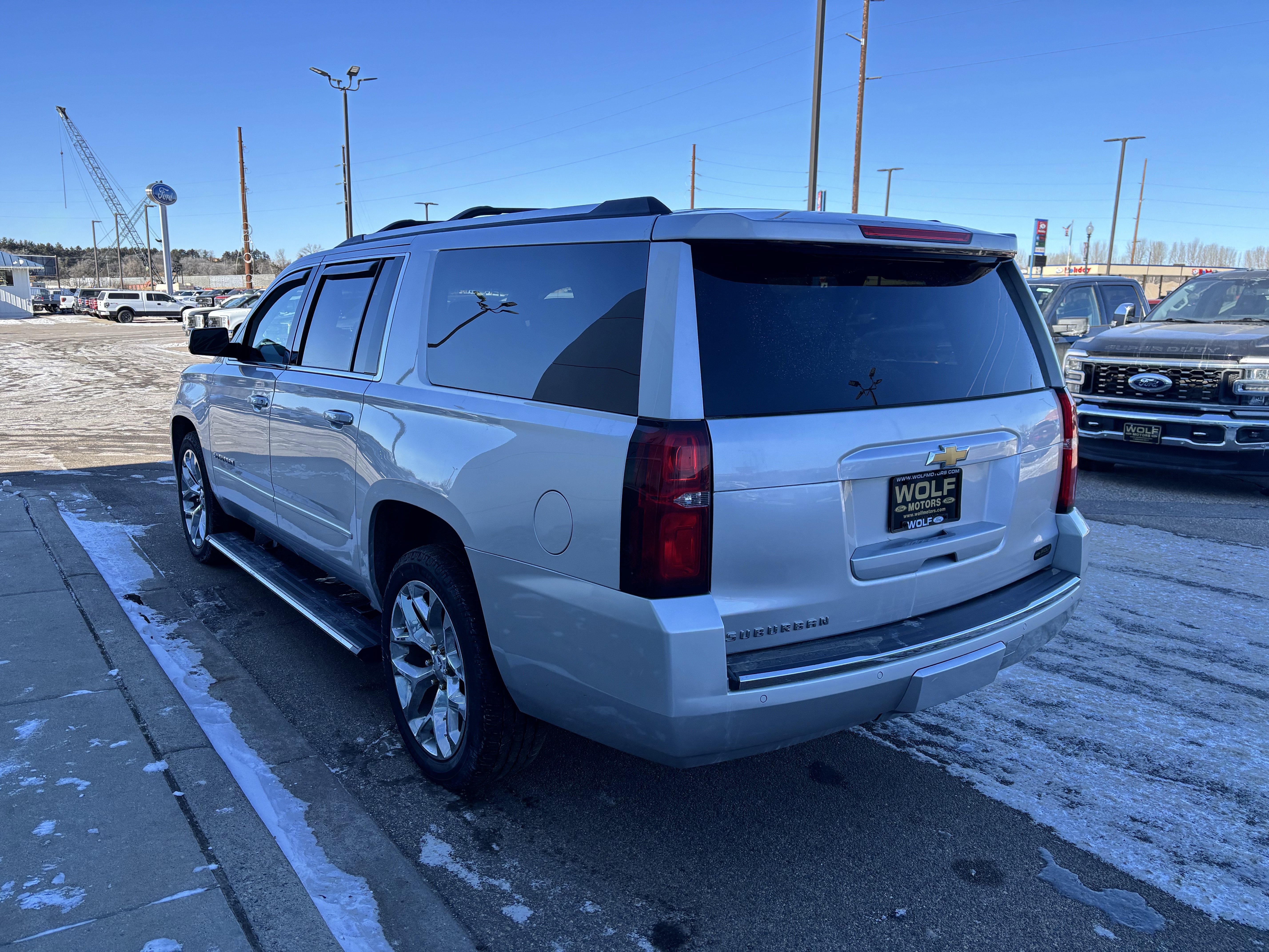 Used 2019 Chevrolet Suburban Premier image 17