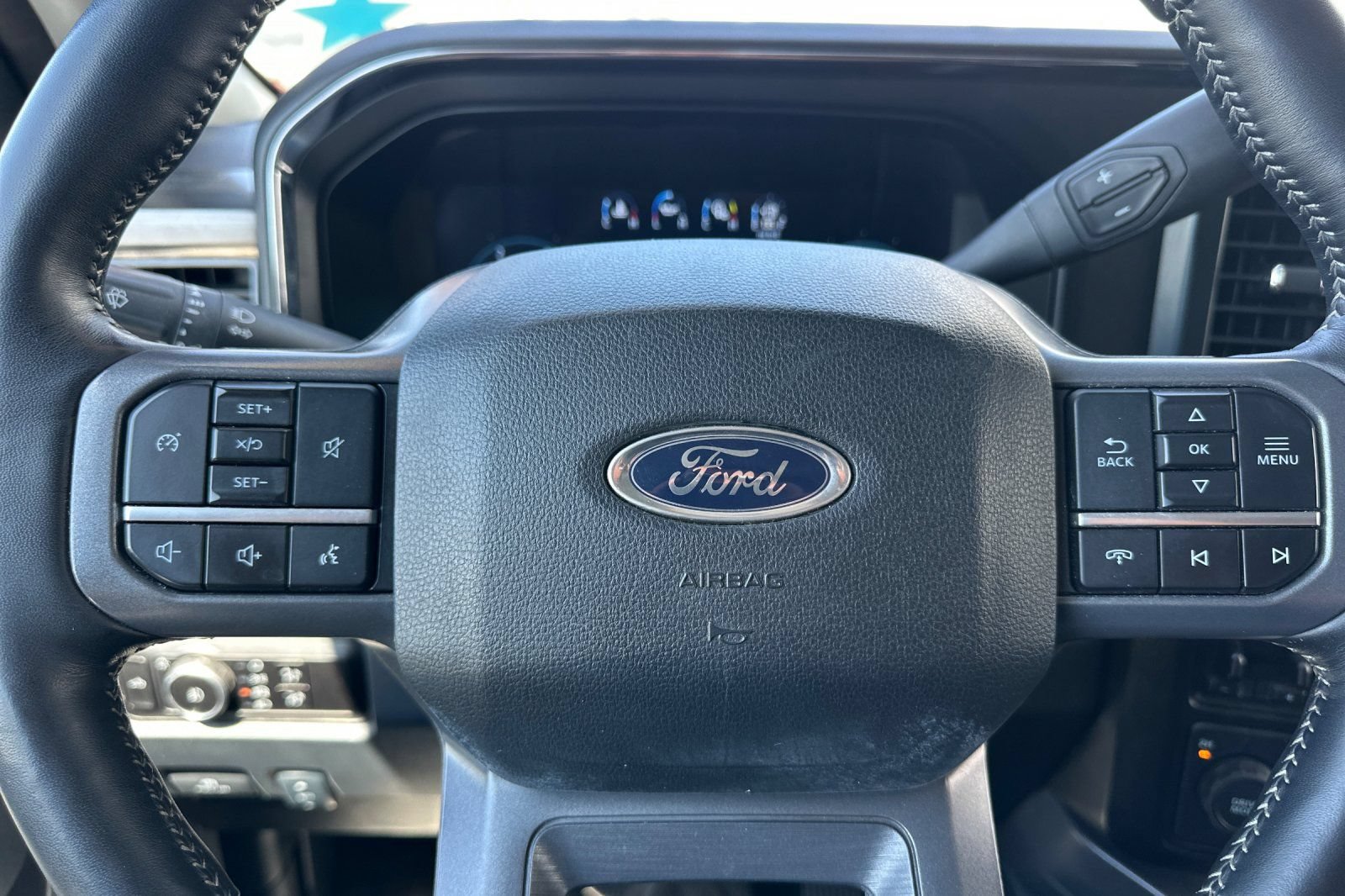 Certified 2024 Ford F250 Lariat AWD/4WD image 24