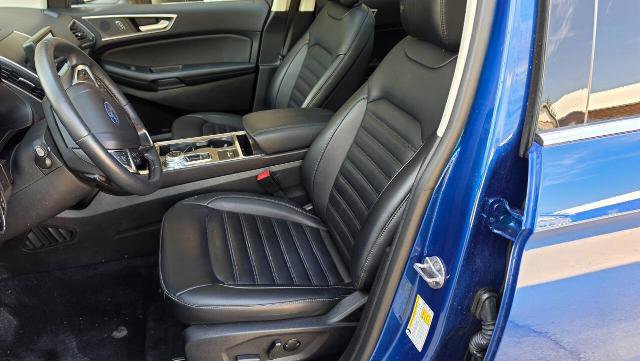 Certified 2024 Ford Edge SEL w/ Convenience Package AWD/4WD image 11