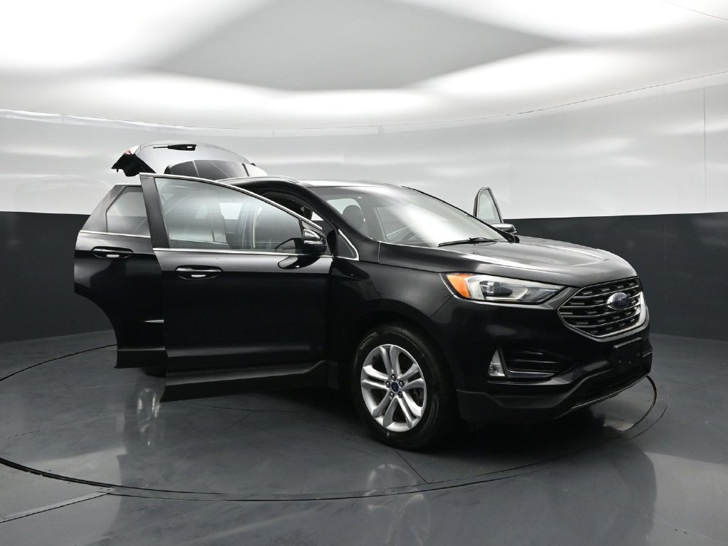 Certified 2019 Ford Edge SEL w/ Equipment Group 201A AWD/4WD image 33