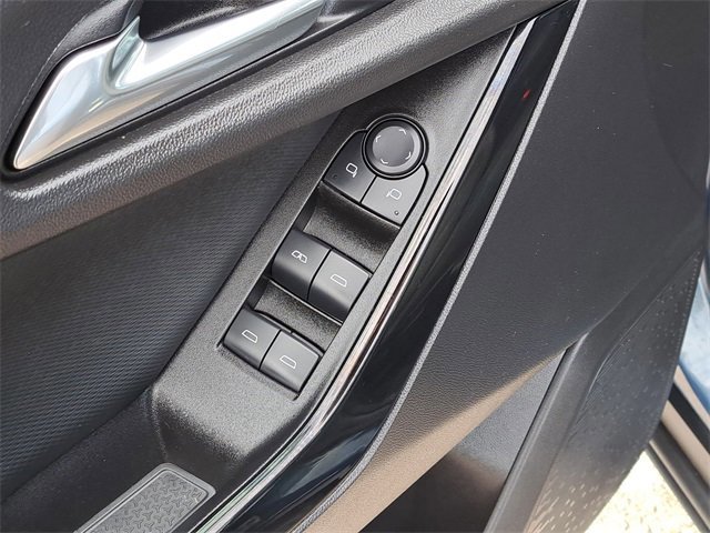 Used 2025 Chevrolet Equinox LT image 20