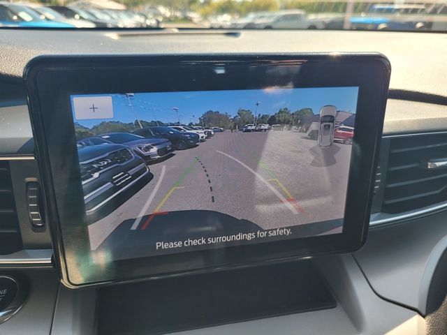 Certified 2023 Ford Explorer XLT w/ Equipment Group 202A AWD/4WD image 20