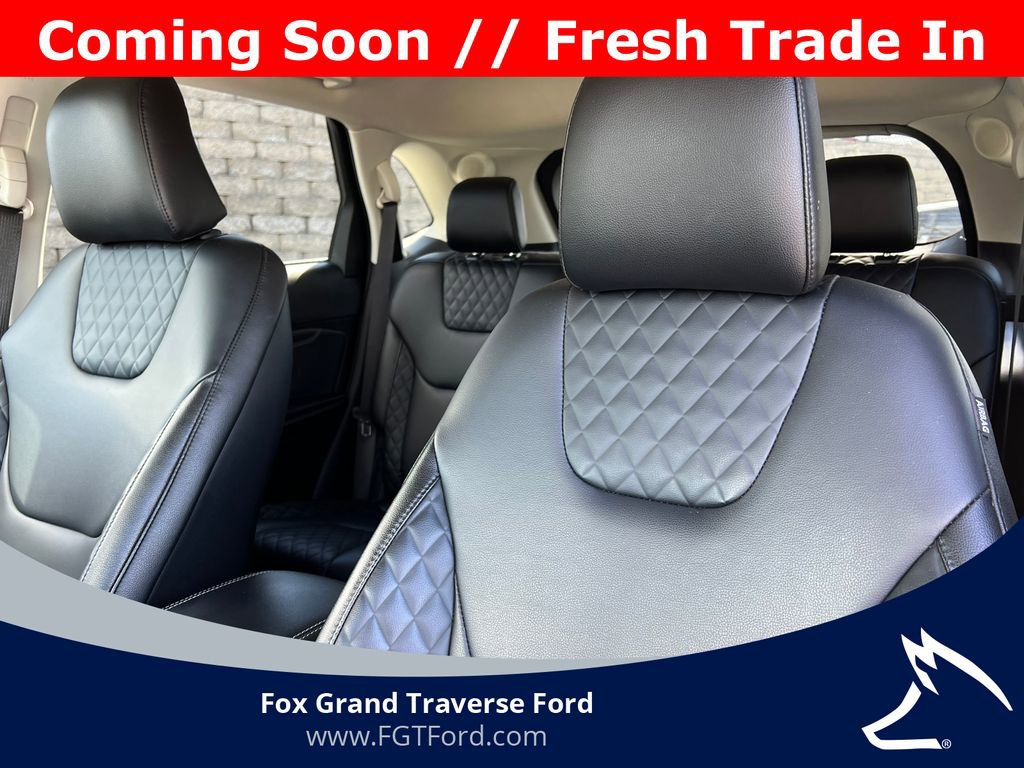 Certified 2024 Ford Edge Titanium w/ Class II Trailer Tow Package AWD/4WD image 14
