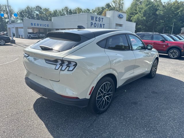 Certified 2025 Ford Mustang Mach-E Premium AWD/4WD image 17