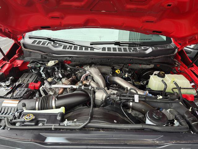 Certified 2025 Ford F350 Lariat w/ Black Appearance Package image 35