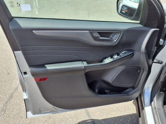 Certified 2023 Ford Escape Active AWD/4WD image 15