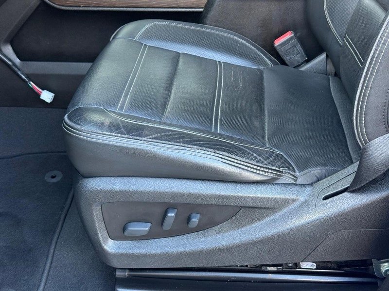 Used 2019 GMC Sierra 2500 Denali w/ Duramax Plus Package image 21