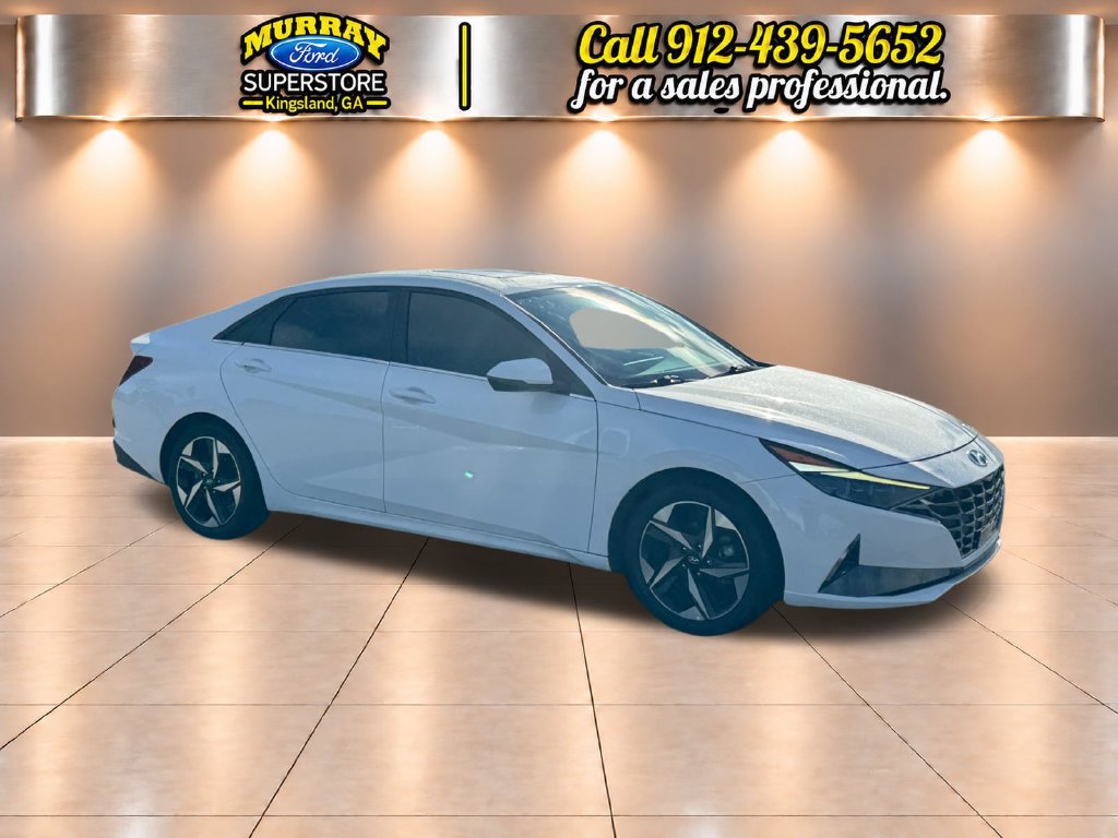 Used 2023 Hyundai Elantra Limited w/ Preferred Accessory Package FWD image 7