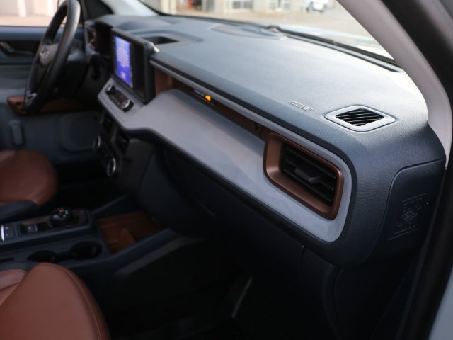 Certified 2023 Ford Maverick Lariat w/ Lariat Luxury Package AWD/4WD image 12