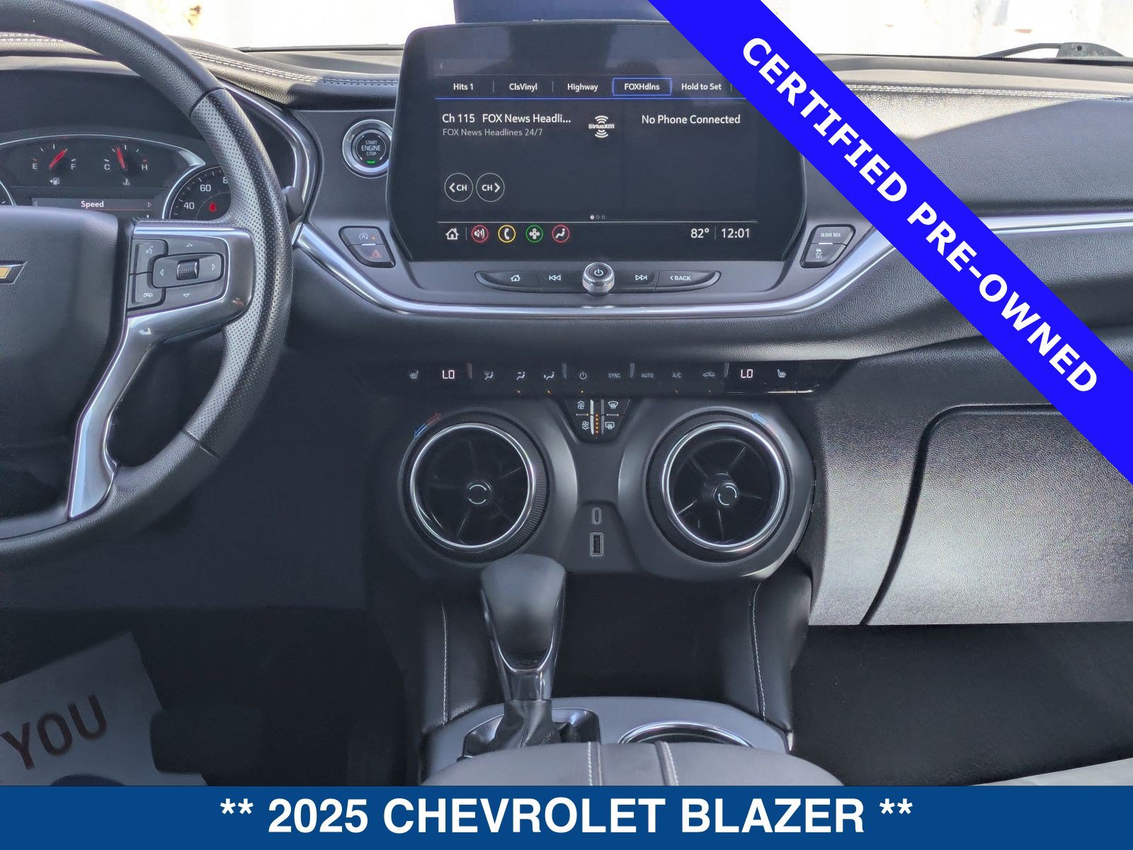 Used 2025 Chevrolet Blazer LT FWD image 19