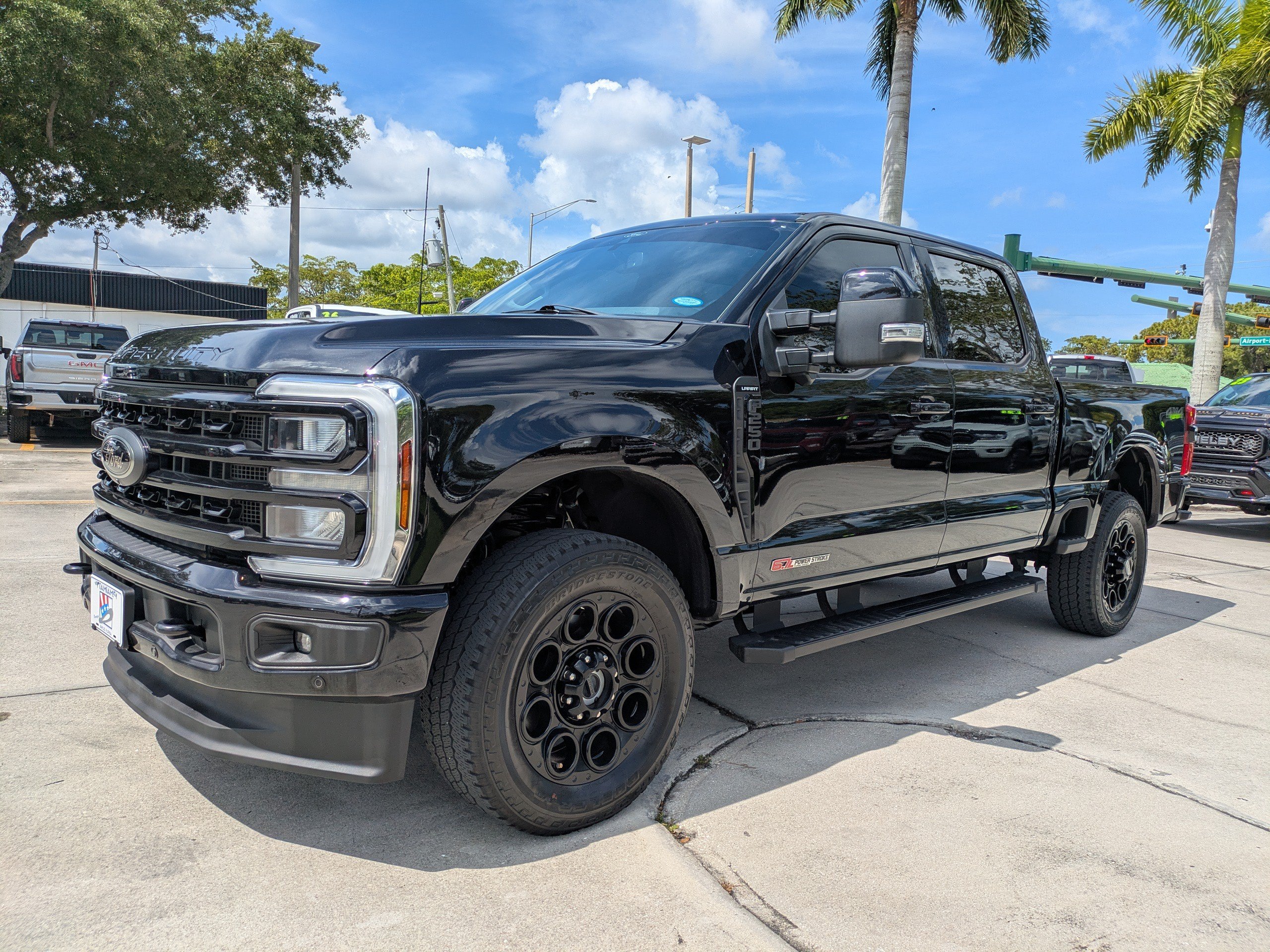 Certified 2024 Ford F250 Lariat w/ Lariat Ultimate Package AWD/4WD image 7