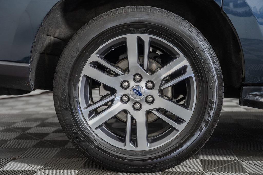 Certified 2023 Ford Expedition Max XLT image 23