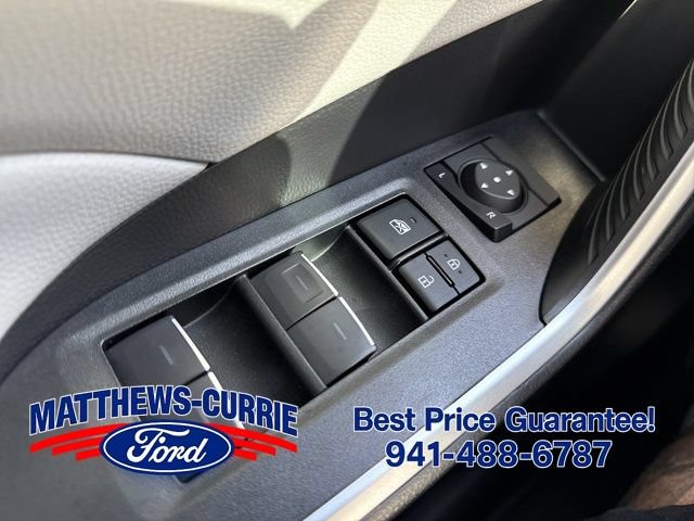 Used 2025 Toyota RAV4 XLE w/ Convenience Package FWD image 24