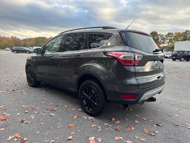 Certified 2018 Ford Escape SE w/ Ford Safe & Smart Package FWD image 6