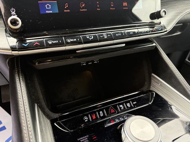 Used 2024 Jeep Wagoneer Series II w/ Flexible Seating Group AWD/4WD image 26