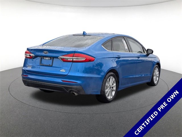 Certified 2020 Ford Fusion SE image 4