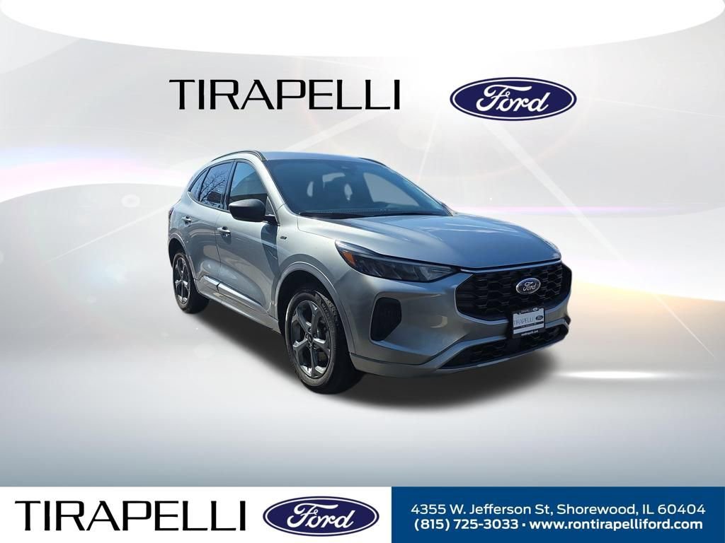 Certified 2024 Ford Escape ST-Line w/ Tech Pack #1 AWD/4WD image 7