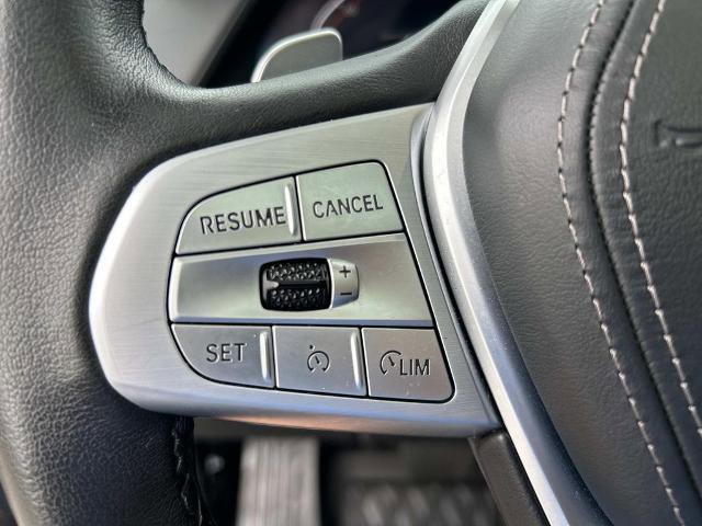 Used 2021 BMW X7 xDrive40i w/ Premium Package AWD/4WD image 34