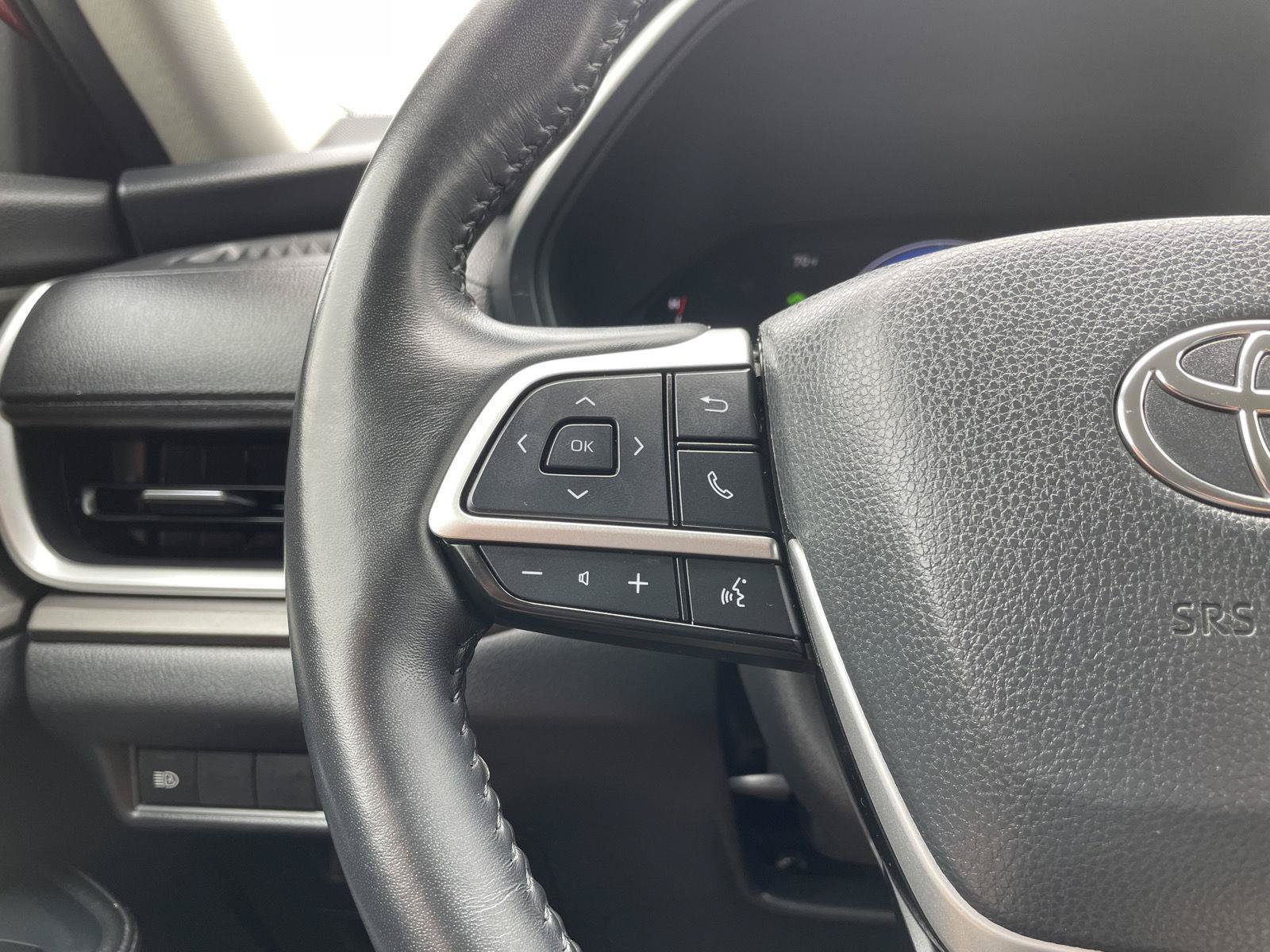 Used 2024 Toyota Grand Highlander AWD Hybrid image 13