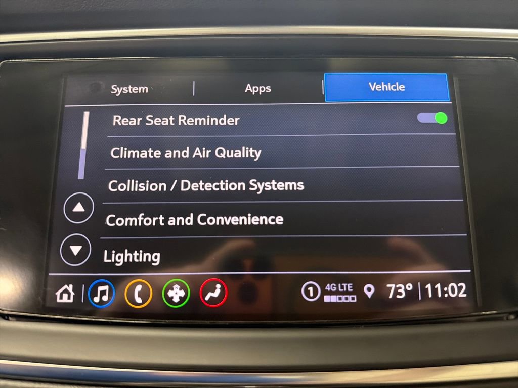 Used 2023 Buick Enclave Essence image 27