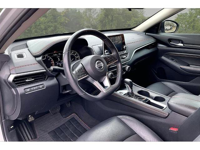 Used 2022 Nissan Altima 2.5 SR image 16