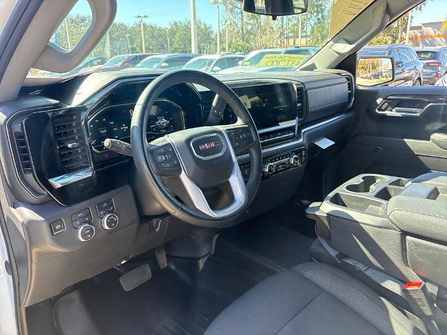 Used 2024 GMC Sierra 1500 SLE w/ Preferred Package image 10