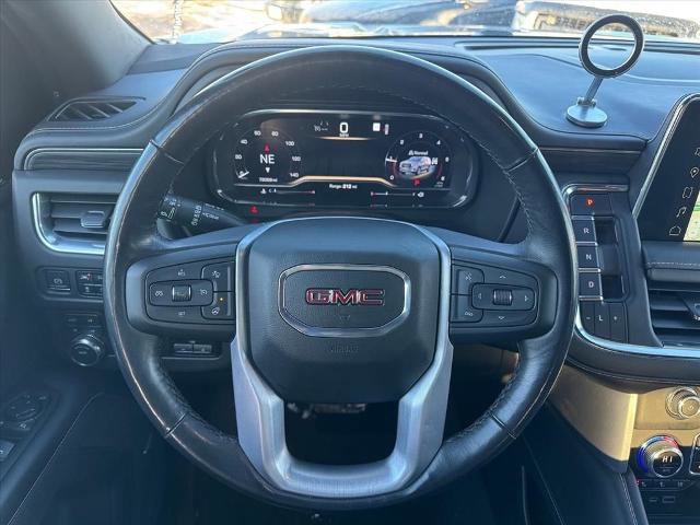 Used 2022 GMC Yukon XL SLT w/ SLT Premium Package AWD/4WD image 13