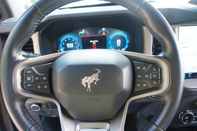 Certified 2025 Ford Bronco Outer Banks AWD/4WD image 21