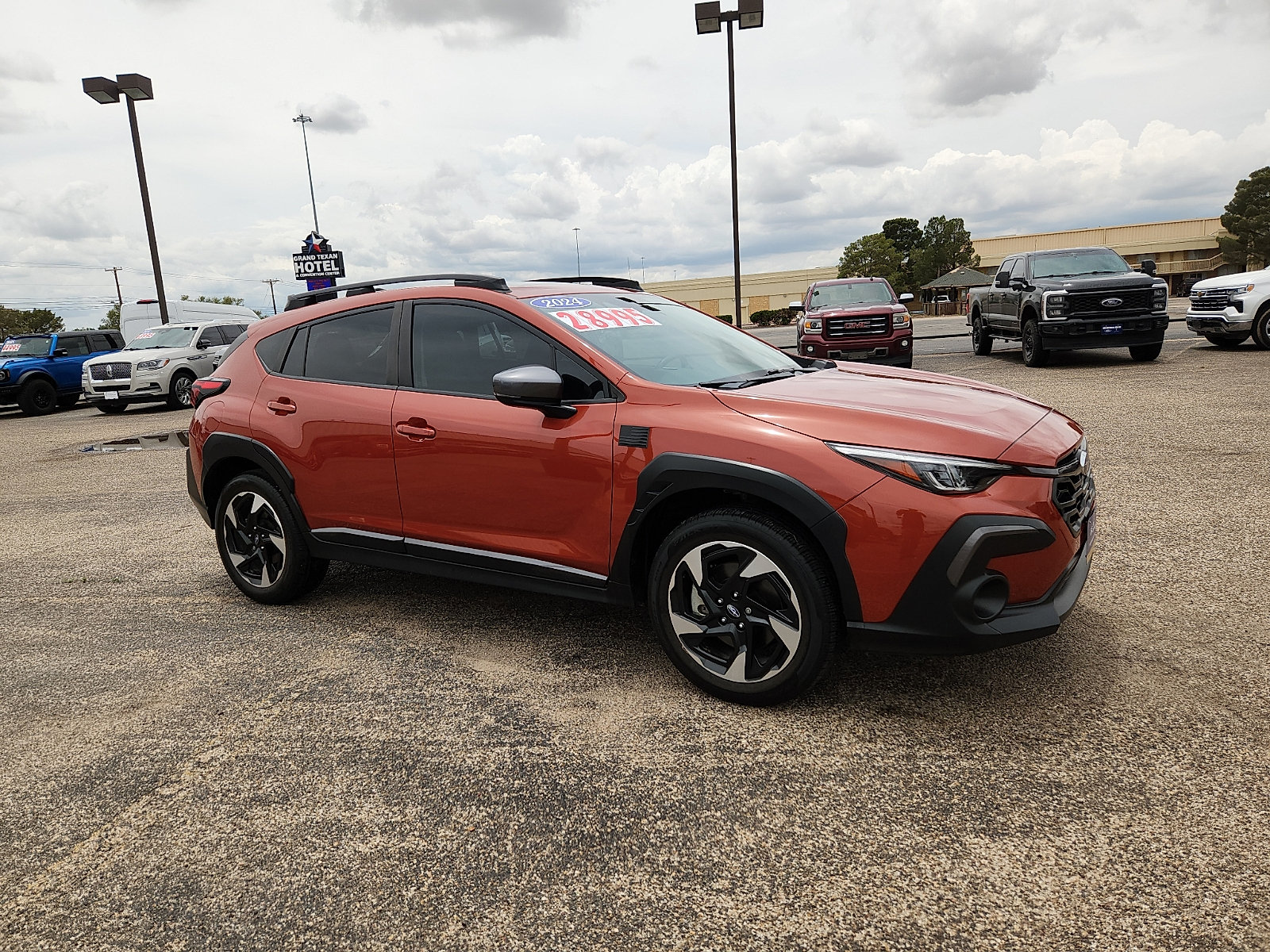 Used 2024 Subaru Crosstrek 2.5i Limited w/ Crosstrek Mirror Package AWD/4WD image 8