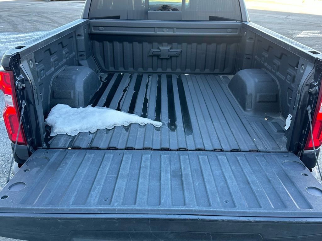 Used 2022 Chevrolet Silverado 1500 LTZ image 17