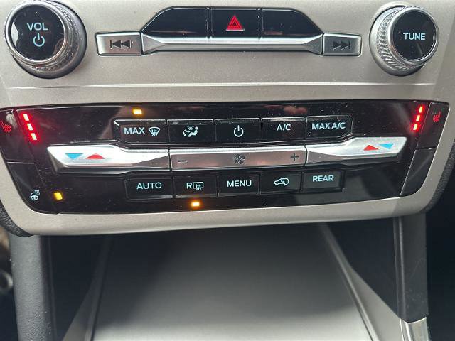 Certified 2023 Ford Explorer XLT w/ Equipment Group 202A image 18