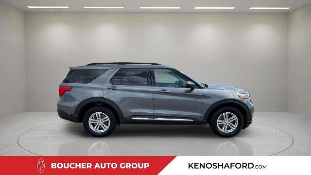 Certified 2024 Ford Explorer XLT w/ Equipment Group 202A AWD/4WD image 4