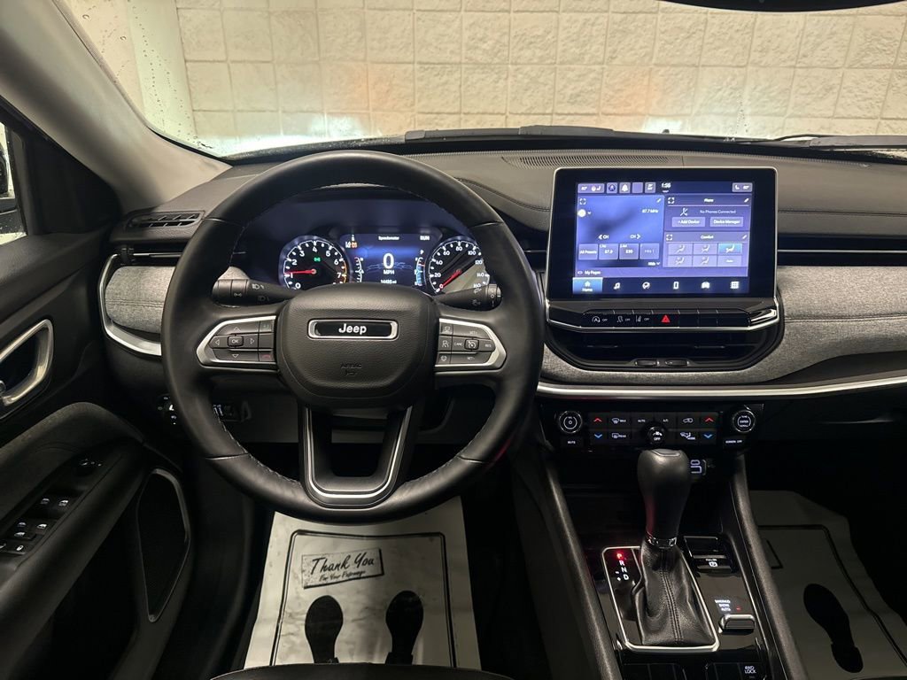 Used 2022 Jeep Compass Latitude image 19