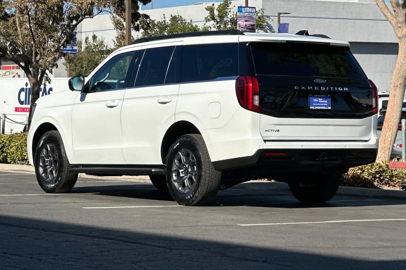 Certified 2025 Ford Expedition Active RWD image 7