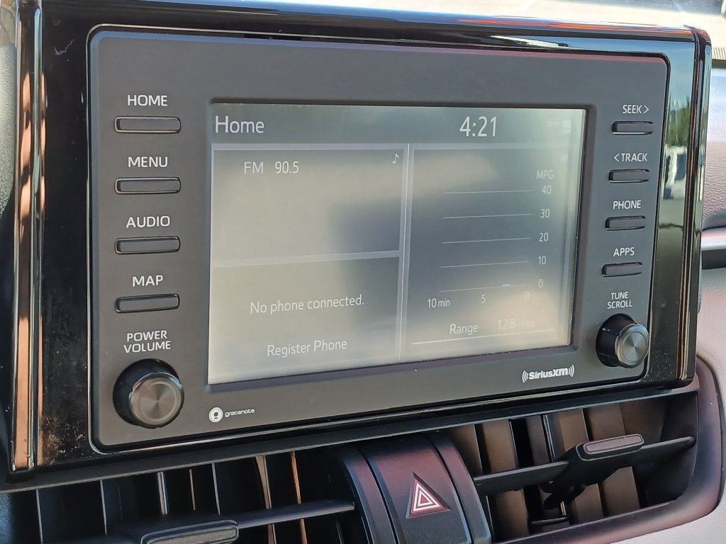 Used 2021 Toyota RAV4 XLE w/ Convenience Package FWD image 12