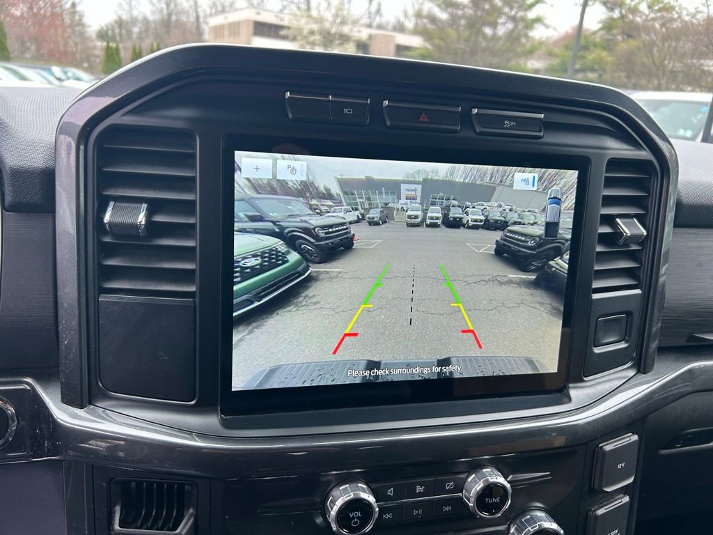 Certified 2022 Ford F150 XLT w/ Equipment Group 302A High image 30