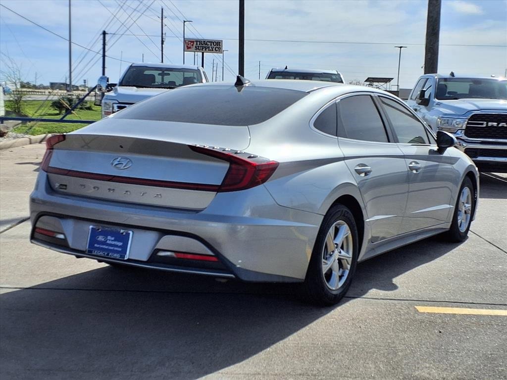 Used 2021 Hyundai Sonata SE image 2